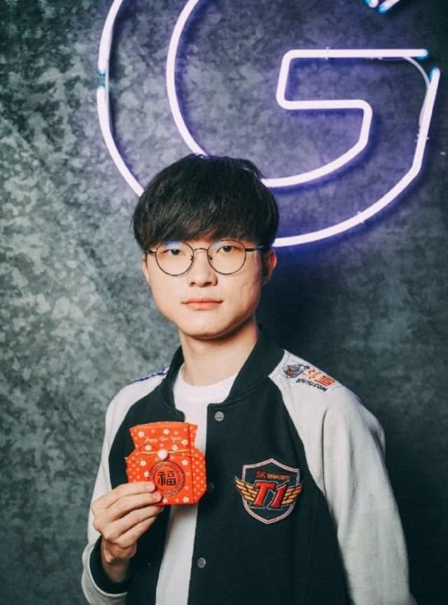 Wildcard Gaming 的联合所有者；成为武装袭击的受害者
